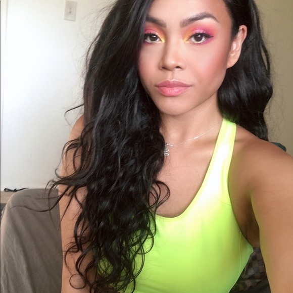 Meet your Posher, Suzy - Picture 1 of 1